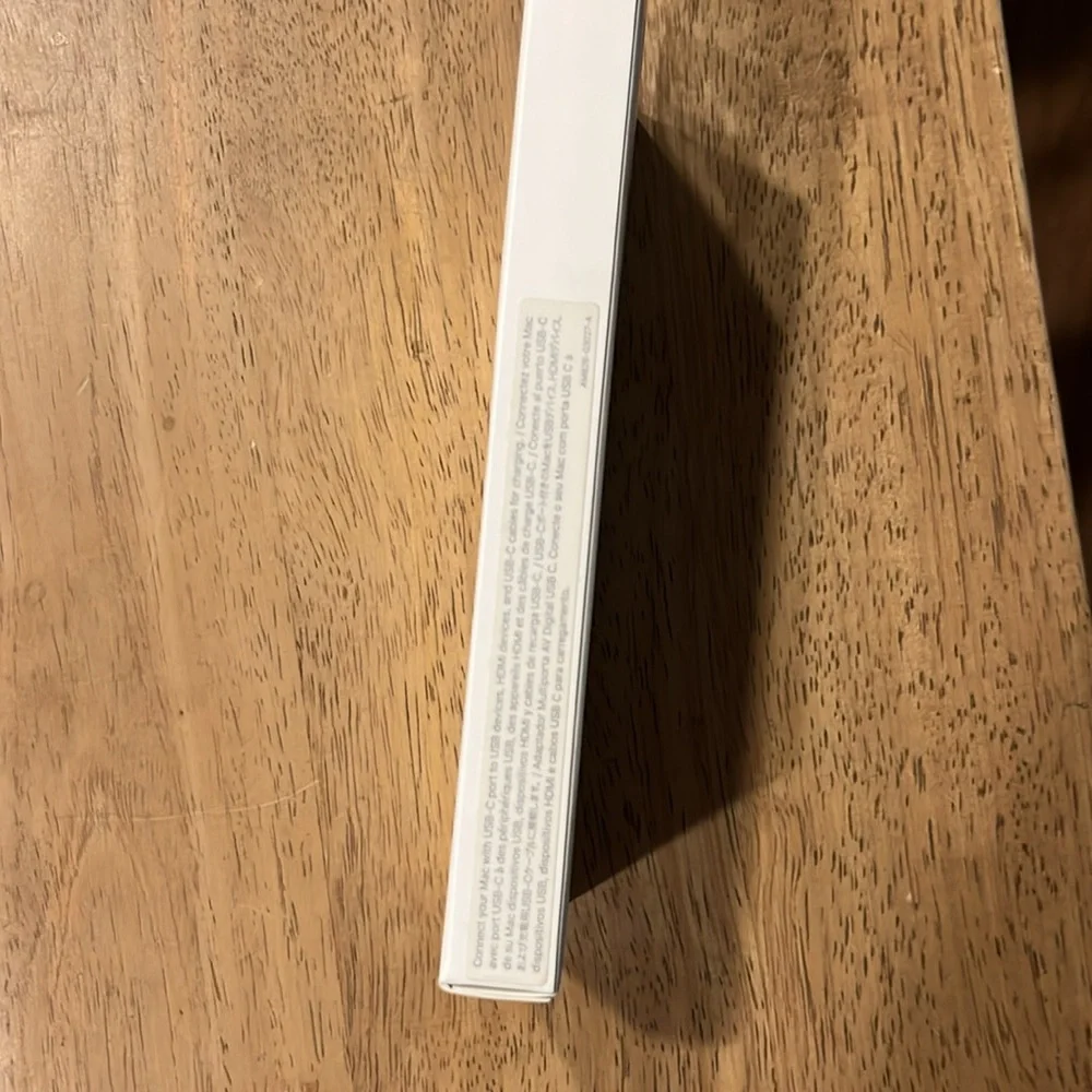Apple USB-C to Digital AV Multi-port Adapter